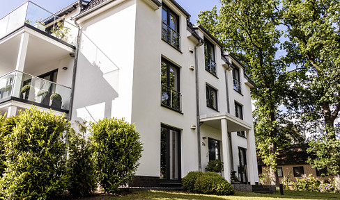 Luxuriöse 4,5-Zimmer-Eigentumswohnung mit Garten und zwei Terrassen in HH-Wellingsbüttel