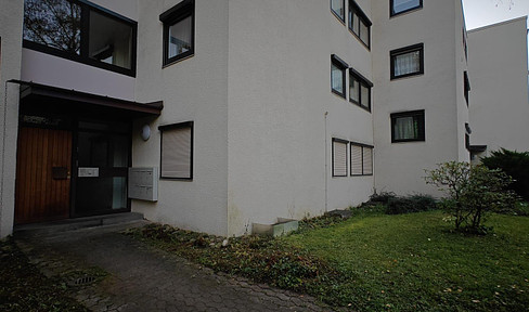 Stadtnah und doch im Grünen (Erdgeschosswohnung in parkähnlicher Lage)