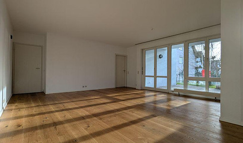 Schöne 3,5-Zimmer-Wohnung in ruhiger Lage mit eigenem Garten, EBK, TG