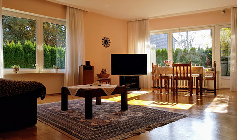 Kleinhadern - Helle Süd-Terrassenwohnung im Grünen!