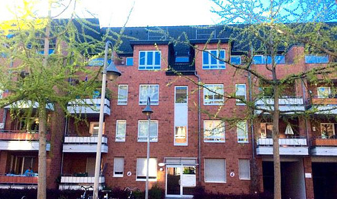 Apartment with 2 balconies and underground parking Neuss-Furth Süd - commission-free from private owner!