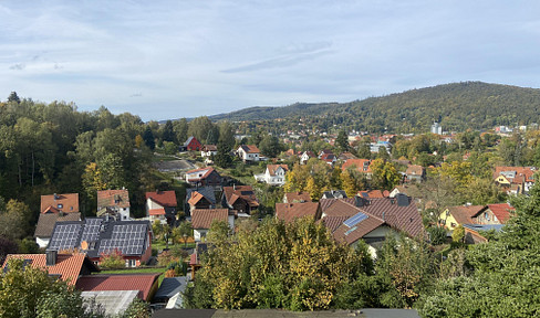 Detached house with a fantastic view and a separate apartment.
