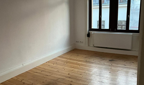 Charming 4 rooms in TOP location Wiesbaden Mitte / suitable for shared apartment