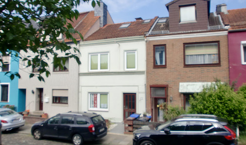 Move in and feel at home immediately, renovated and well-insulated terraced house in Woltmershausen