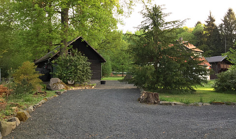 großes Grundstück am Waldrand, 4 Bauplätze, Fachwerk-und Blockhaus