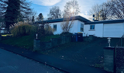 Detached house incl. garage, e-car wallbox, kitchen