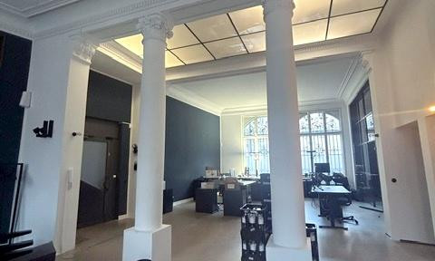 RENT A BANK ! HISTORISCHE BANKFILIALE ALS BÜROLOFT - EINMALIGE GELEGENHEIT - 232 QM - MIT TRESORRAUM