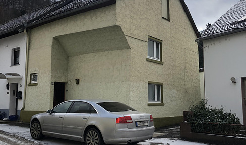 Single-family house best stock on the Lahn 56132 Miellen