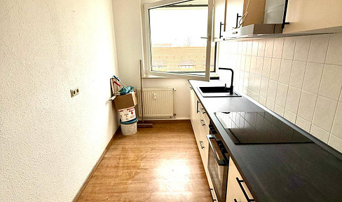 2 room apartment incl. EBK, balcony, parking space and cellar