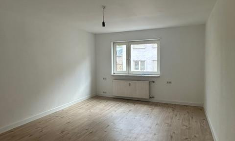 Refurbished 2-room apartment in a central location