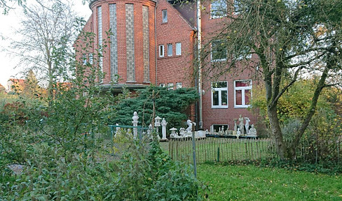 MFH near Hildesheim: Living together and investing wisely