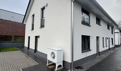 KFW 40 Plus new-build semi-detached house including outdoor facilities for rent