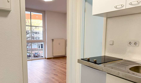 Singleappartement mit EBK, frisch renoviert mit Stellplatz