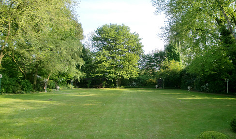 Unique building plot in the north of Düsseldorf