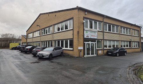 300 m² office and 245 m² storage space on the 1st floor Barsbüttel for rent