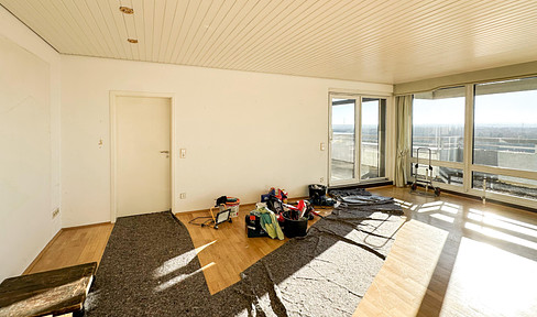 Penthouse with skyline view, fitted kitchen, 2 terraces, bathtub and shower, basement, real wood parquet flooring