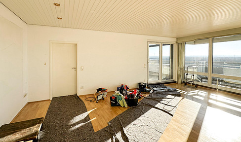 Penthouse mit Skyline-Blick, EBK, 2 Terrassen, Badewanne und Dusche, TG, Keller, Echtholzparkett