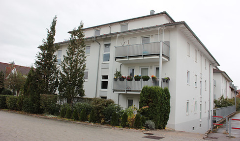 Magstadt - 3 Zimmer - Maisonette Wohnung mit Einbauküche und zwei TG-Stellplätze