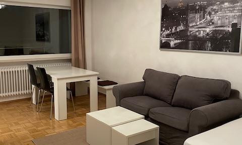 Furnished, bright 1 room apartment with balcony