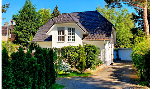 Großzügiges Einfamilienhaus (8 Zimmer) - Ideal für Selbstständige oder Freiberufler - PROVISIONSFREI