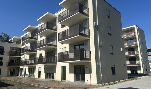 Schicke 2-Zimmer-Erdgeschoss-Wohnung mitten in Landshut zu vermieten
