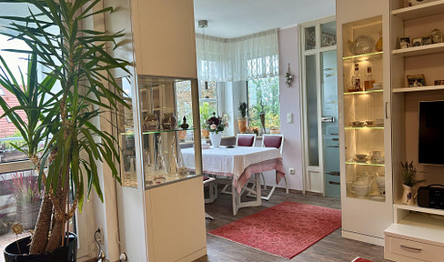 Sunny 3-room apartment in the countryside