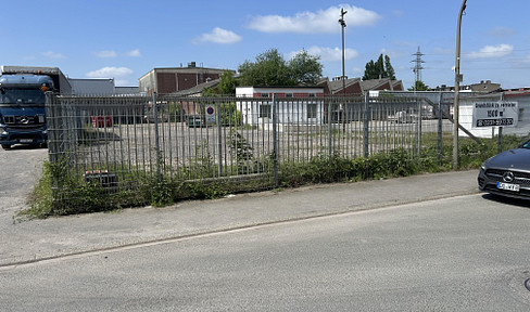 Commercial property approx. 1200 m2 open space