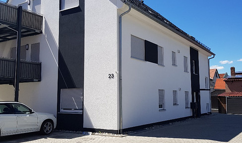 3 Zimmer Wohnung neuwertig und energieeffizient im Zentrum von Hirschaid mit Einbauküche und Balkon