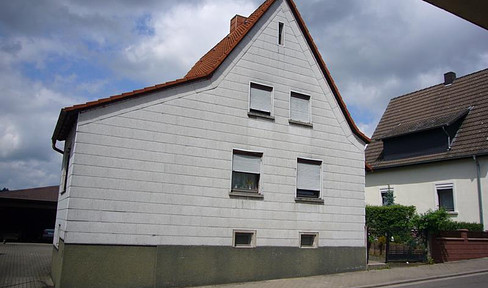 Rodalben, kleines Haus in ruhiger Straße Nähe Grundschule, 5 Zi, Wohnküche, Bad, Loggia, Terrasse