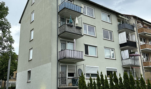 Kassel - Wehlheiden/Mitte: Tolle 3-ZKB-Wohnung 2. OG mit Süd-Balkon!