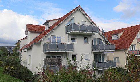 Dußlingen Bright 2-room apartment with balcony (unobstructed view) Double parking space