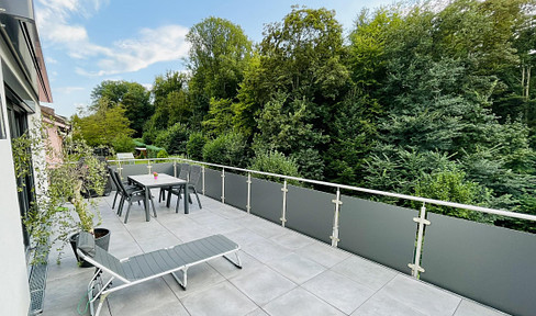 Penthouse-Wohnung mit großer Dachterrasse und Aufzug