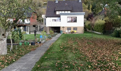 PRIVATE sale 1-2 family house with lots of space in ALFELD