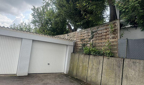 Garage in guter Lage, im guten Zustand und vom Eigentümer