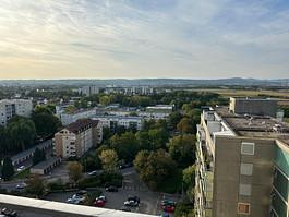 Helle 3,5 Zimmer Wohnung mit Westbalkon