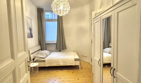 Freshly renovated: 2-room apartment - move in immediately in Prenzlauer Berg/Winsviertel!