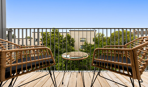 Mega deal at the end of the year: Commission-free new-build 1-room apartment with balcony on the top floor!