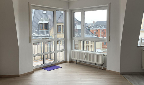 Attraktive 2-Raum-Wohnung mit Balkon und Tiefgaragenstellplatz