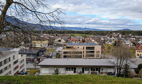 Provisionsfreie Wohnung mit großem Balkon, Garage und Keller in attraktiver Lage (+ Grenznähe FL/CH)