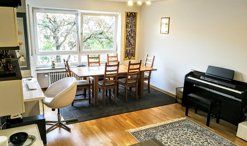 Light-flooded 3-room apartment in a quiet location