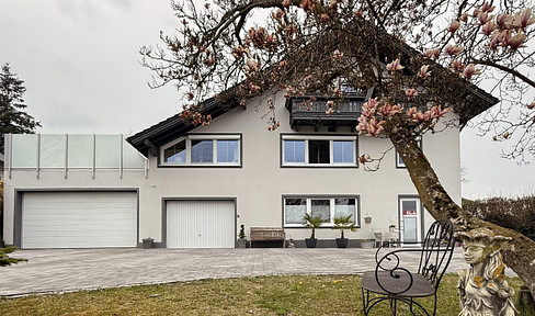 Ihr neues Zuhause in zentraler Lage - mit idyllischem Garten, Gewerberäume und Baugrund