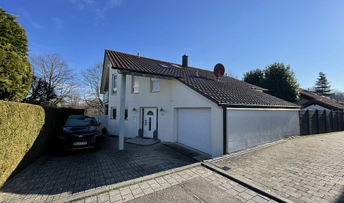 Dream home in Leingarten: Well-maintained detached house with large garden and wellness area