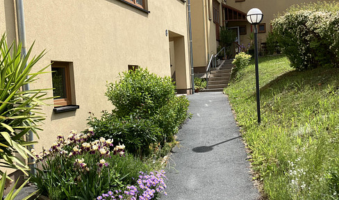 beautiful well-kept 3 room apartment 75m2