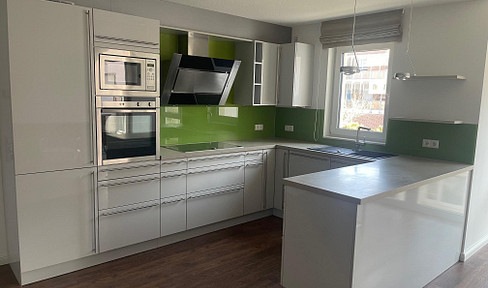 2.5 room apartment in the center of Schnelsen