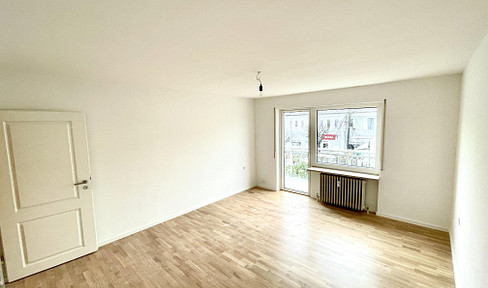 Newly renovated 3 room apartment with sunny balcony directly at the Ostpark