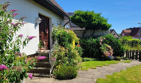 Einfamilienhaus mit tollem Garten in Sackgassenlage