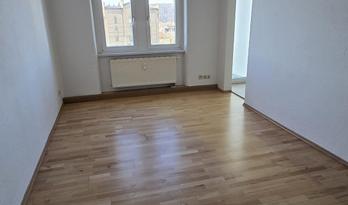 Freundliche 2-Zimmer-Wohnung mit Balkon in Gera