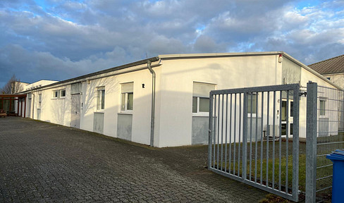 Moderne Produktions- / Lager- / Gewerbehalle in Hildesheimer Top-Lage