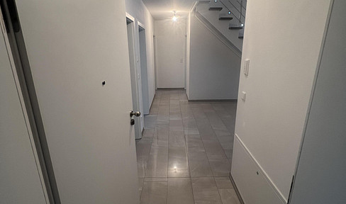 150m2 / Modern 5-room maisonette apartment in Neuburg an der Donau!