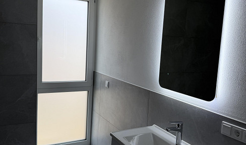 **Erleben Sie modernes Wohnen im Grünen! Ihre Traumwohnung wartet auf Sie!**